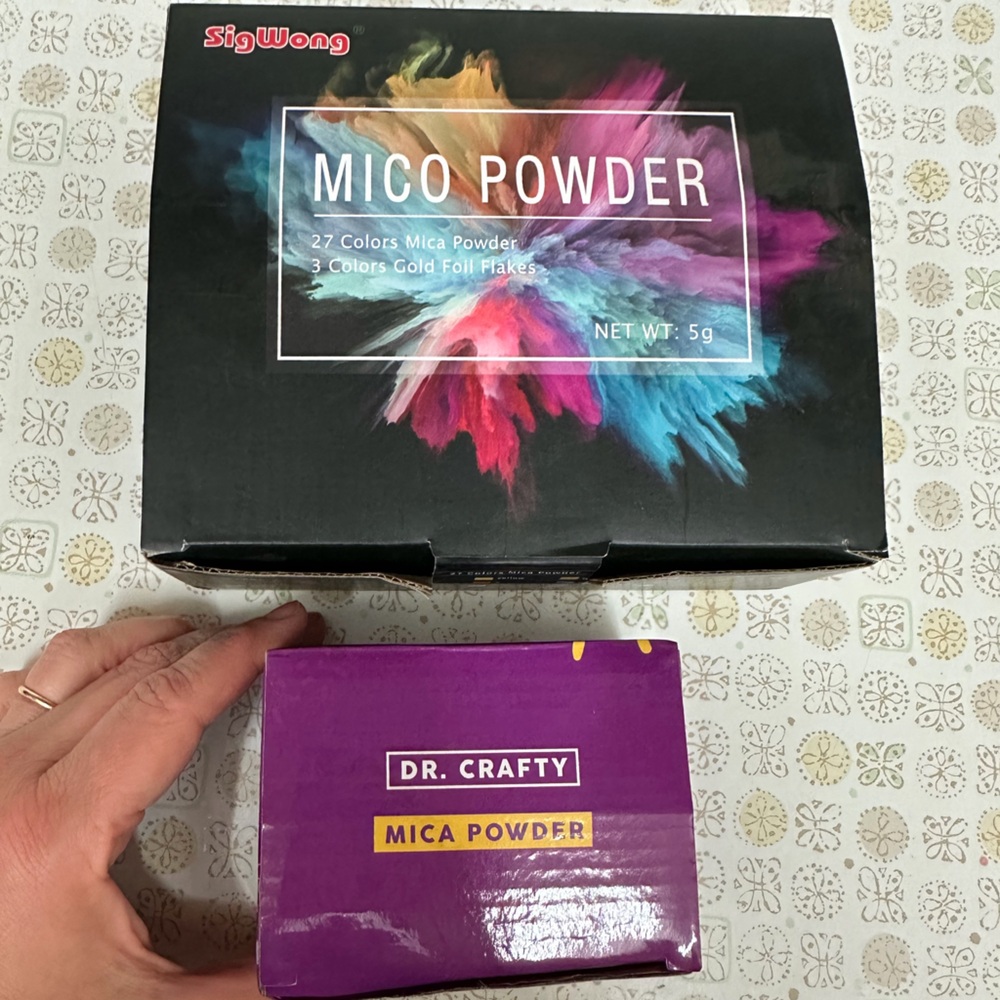 Two Mica Powder Sets
